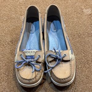 Sperry Women's Beige and Blue Loafers